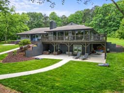 Luxury On Woodstream
